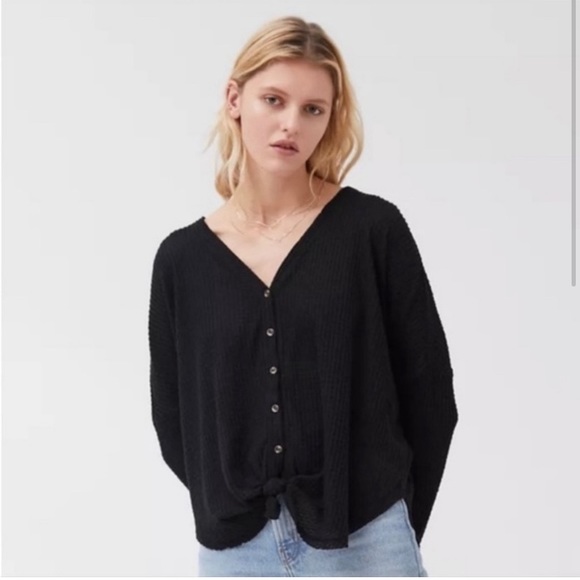 Urban Outfitters Out from Under Jojo Oversized thermal Button Front Top - Picture 1 of 4